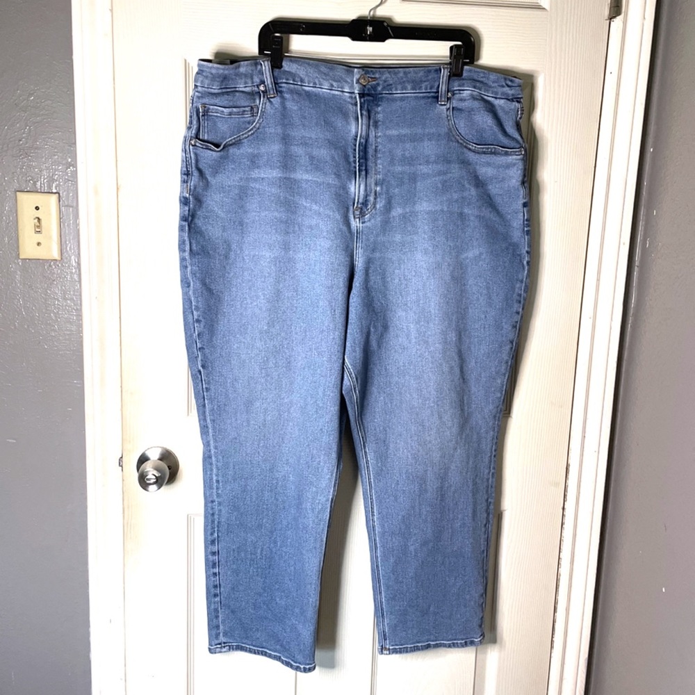 American Eagle Curvy Mom Jeans size 24 Regular